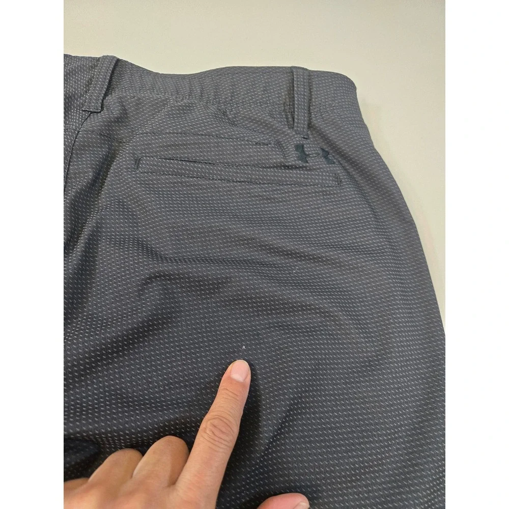 Under Armour Mens Gray‎ Match Play Novelty Golf Shorts Size 34 Style 1362498